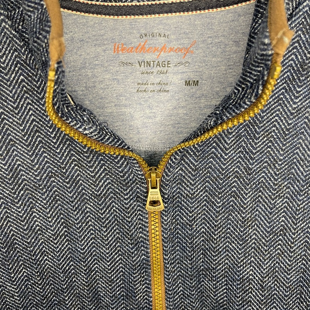 Weatherproof herringbone pattern pullover - Picture 2 of 3